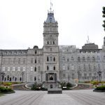 Québec lance une commission d’enquête sur les élus qui se décrotent le nez