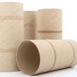 Le gouvernement Legault établira une consigne sur les rouleaux de papier de toilette